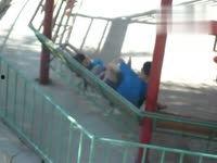 凉亭野战视频,揭秘神秘视频背后的真相与争议