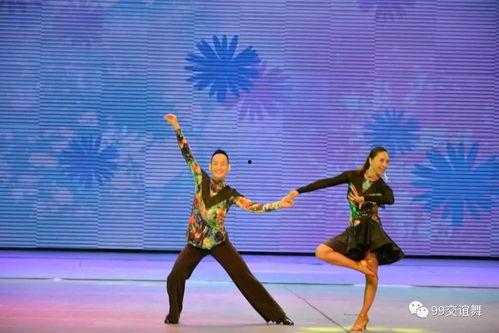 交谊舞表演视频,交谊舞表演视频精彩瞬间回顾